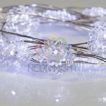 Гирлянда NEON-NIGHT СНЕЖИНКИ 20 LED белые, 2 м Гирлянда NEON-NIGHT СНЕЖИНКИ 20 LED белые, 2 м